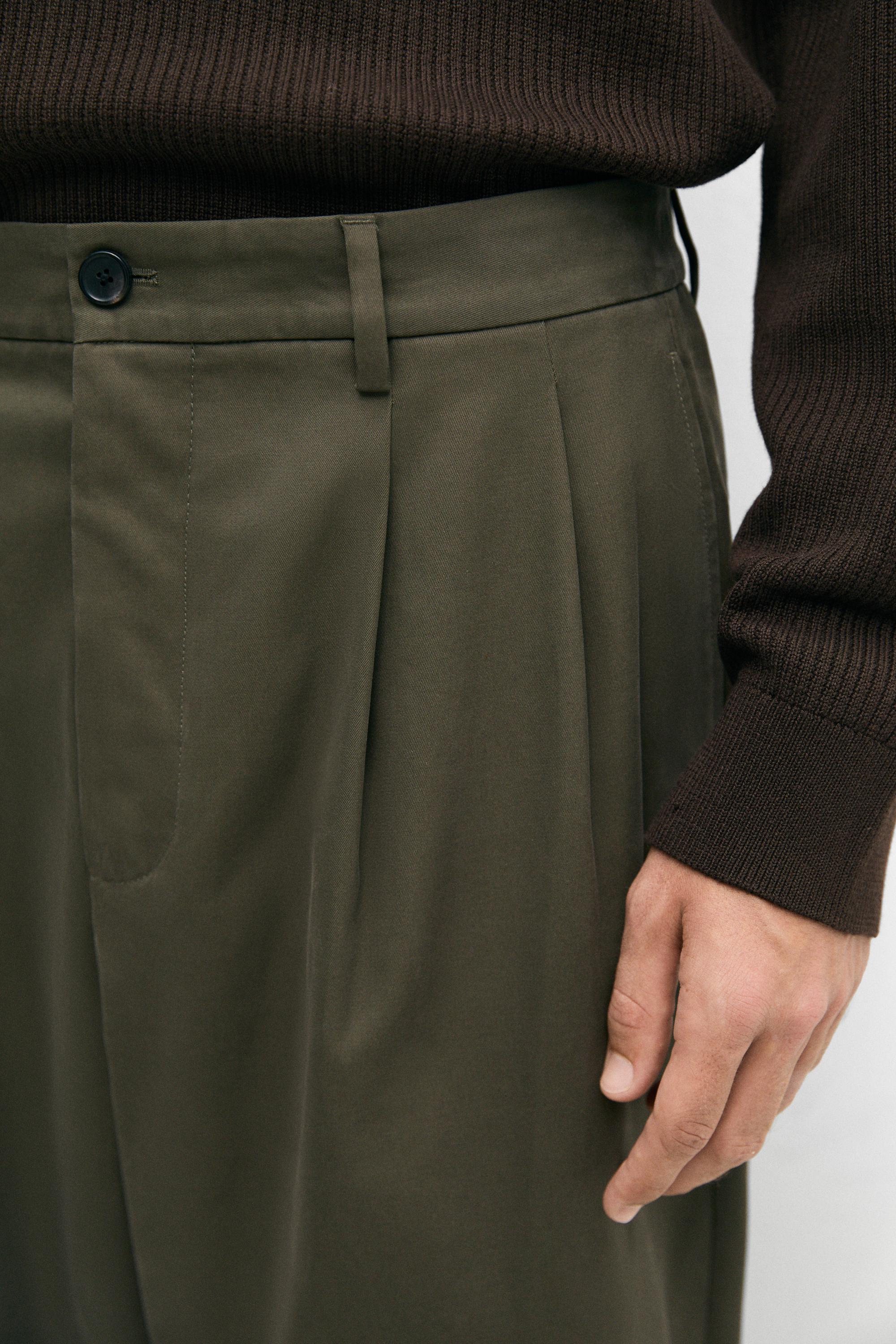 100% cotton pants with double pleats